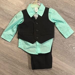 Baby boy four piece suit set.